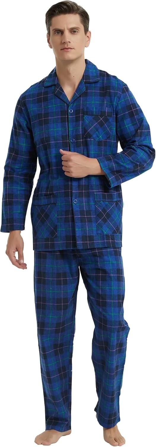 Homme de Dos en Pyjama Charentaise
